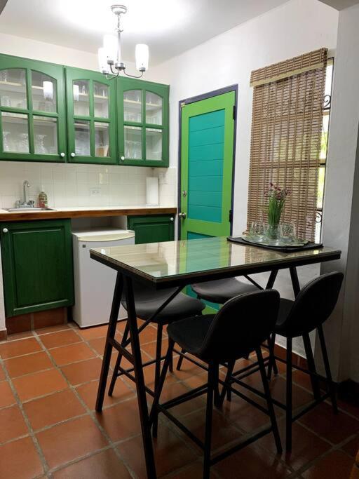 Reefside Villa Crown Point Εξωτερικό φωτογραφία