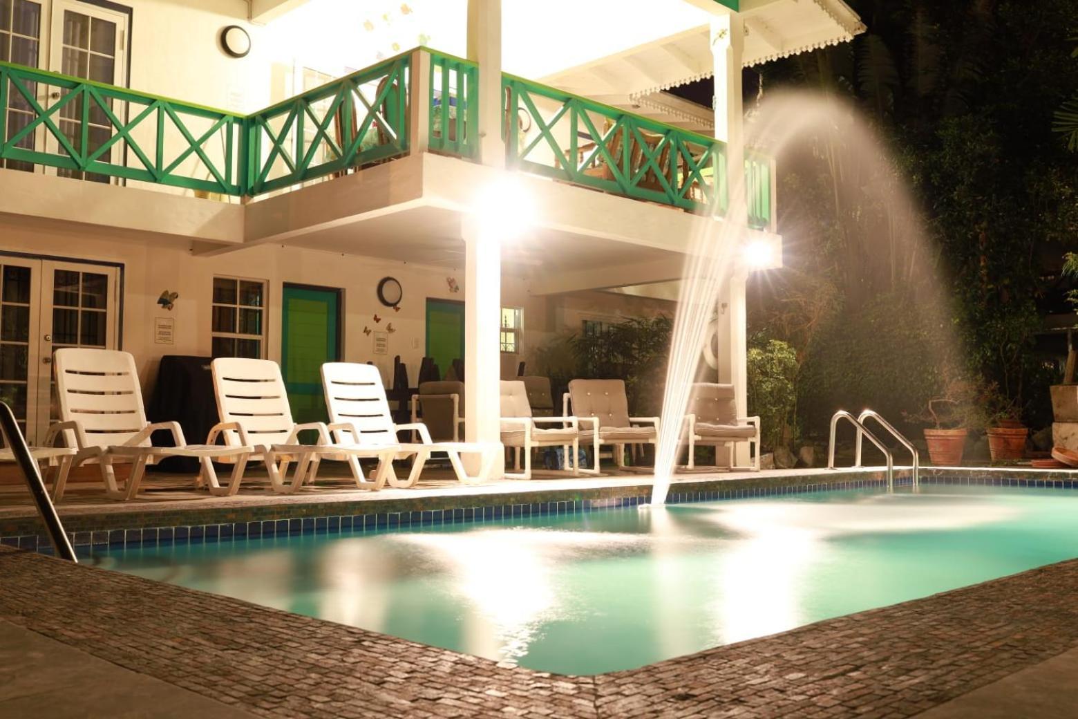 Reefside Villa Crown Point Εξωτερικό φωτογραφία